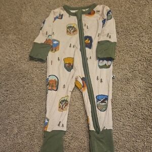 Kids One Piece with Green Accents Bamboo Nwot